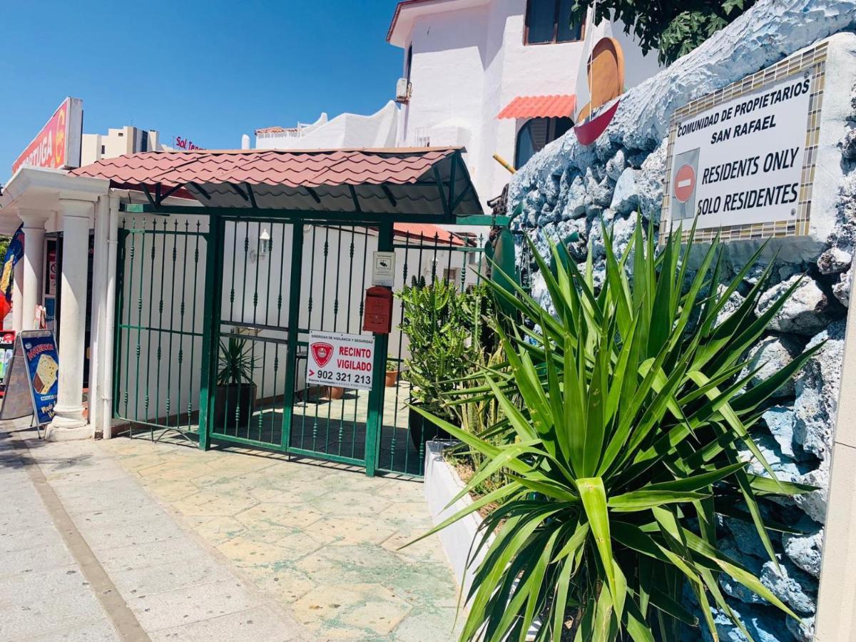 Triplex Young Fantasy Apartment Playa de las Americas  Exterior photo