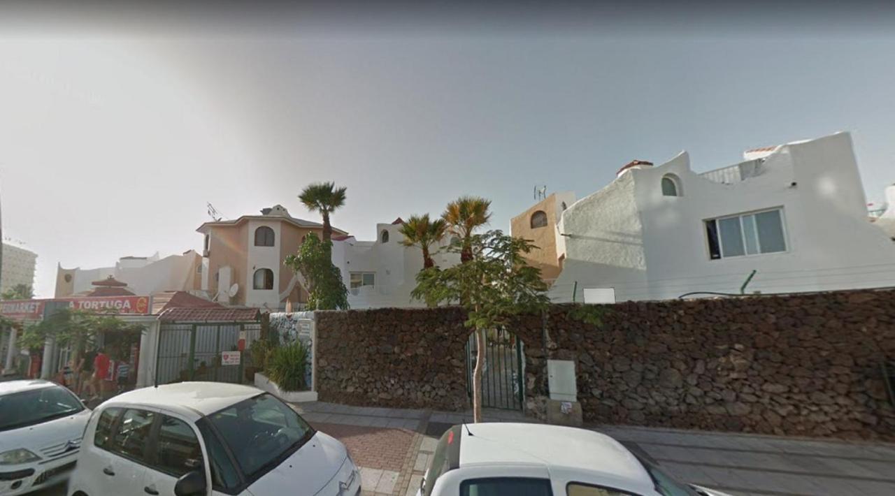 Triplex Young Fantasy Apartment Playa de las Americas  Exterior photo